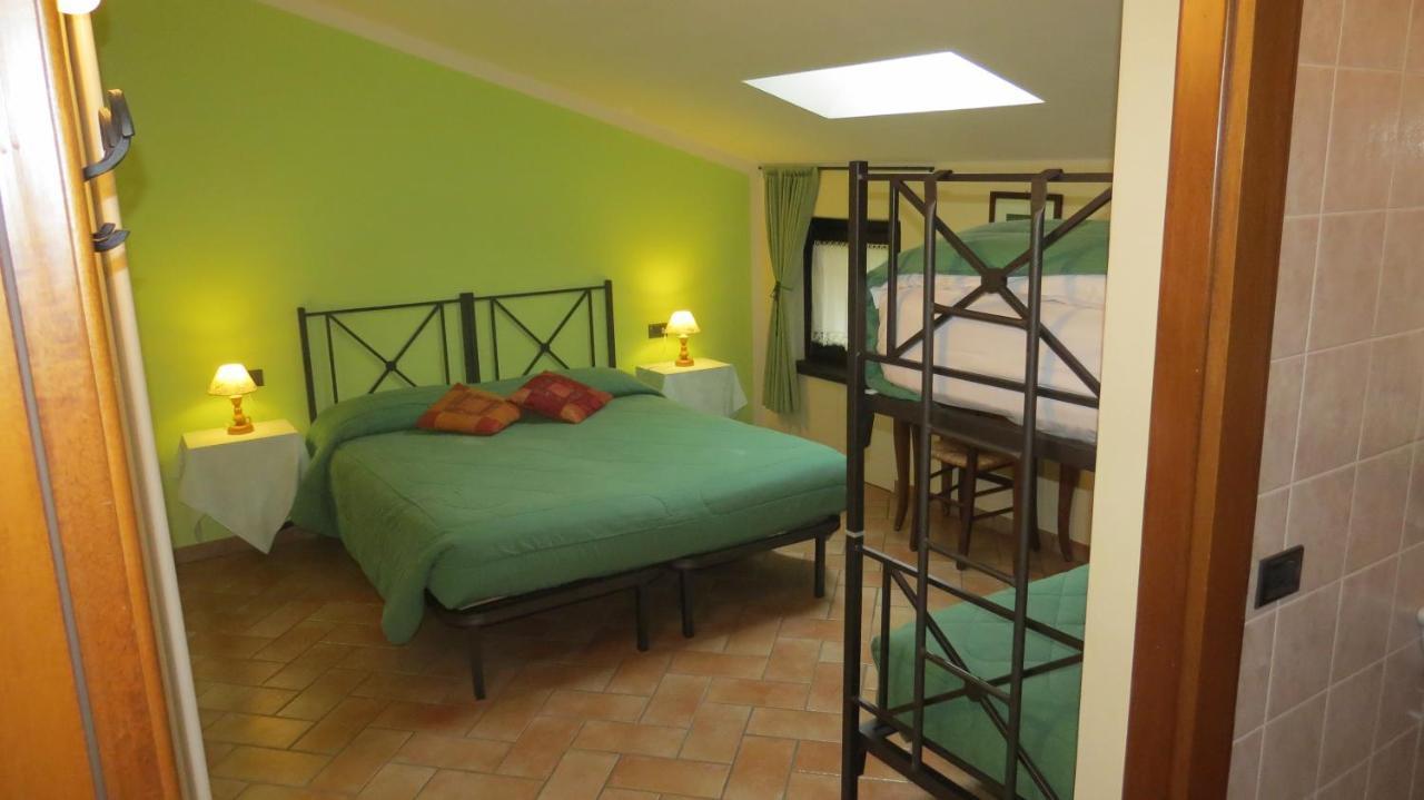 Agriturismo La Staffa فاليجيو سول مينشيو المظهر الخارجي الصورة
